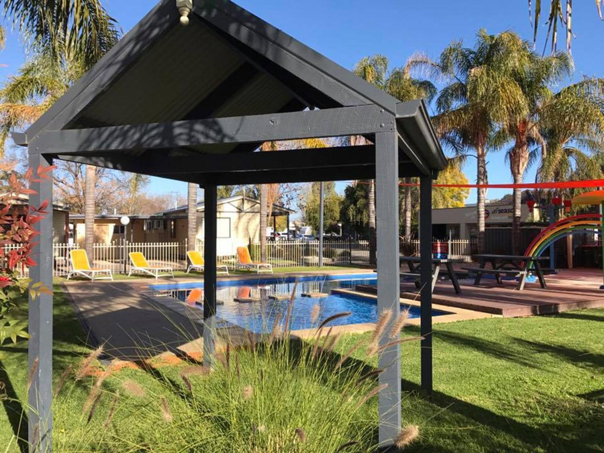 All Seasons Mildura Holiday Park Hotel Bagian luar foto